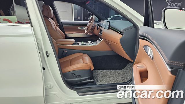 Genesis GV70 2.5T Gasoline AWD 2025 — фото 11