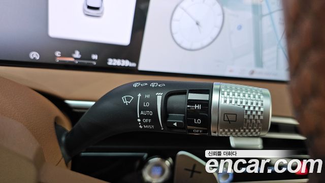Genesis GV70 2.5T Gasoline AWD 2025 — фото 17
