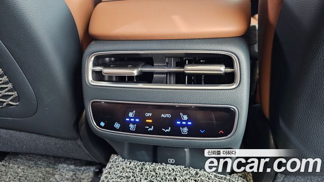 Genesis GV70 2.5T Gasoline AWD 2025 — фото 19