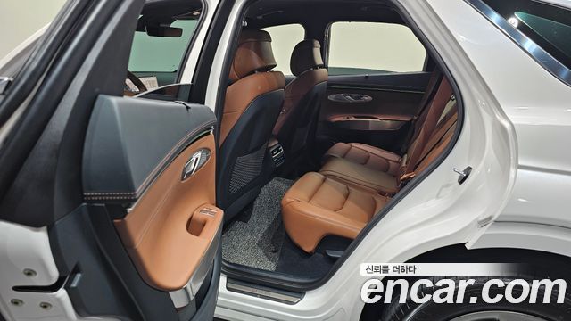 Genesis GV70 2.5T Gasoline AWD 2025 — фото 26