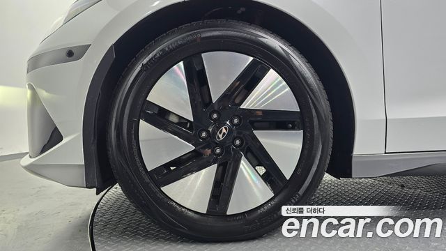 Hyundai Ioniq 6 Long Range Prestige 2023 — фото 5