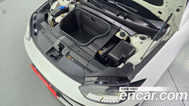 Hyundai Ioniq 6 Long Range Prestige 2023 — фото 6