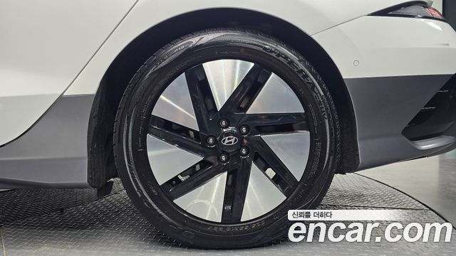 Hyundai Ioniq 6 Long Range Prestige 2023 — фото 21