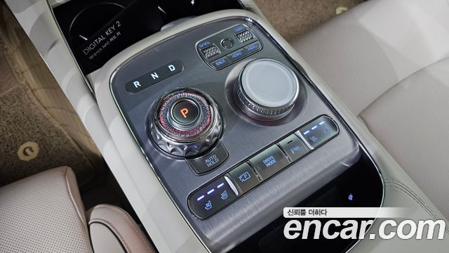 Genesis G90 (RS4) Gasoline 3.5 Turbo 2WD 2025 — фото 9