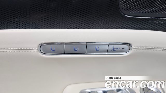 Genesis G90 (RS4) Gasoline 3.5 Turbo 2WD 2025 — фото 30