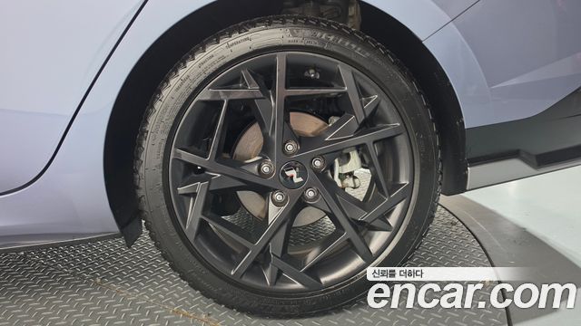Hyundai Avante (CN7) 1.6 Modern N Line 2024 — фото 21