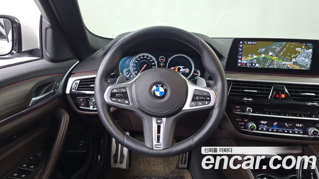 BMW 5 Series (G30) 530i M Sport Package Plus 2017 — фото 17