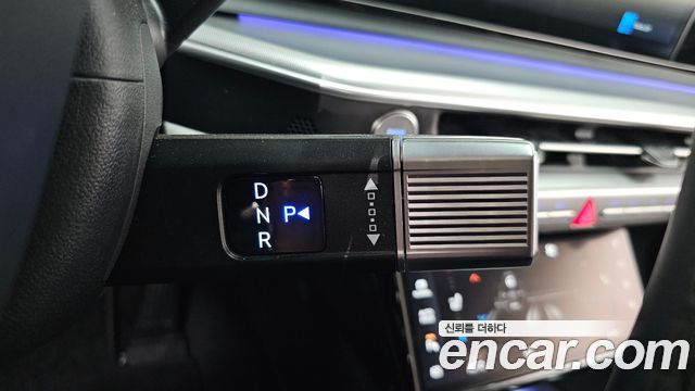 Hyundai Grandeur (GN7) 3.5 Gasoline 2WD Exclusive 2023 — фото 9