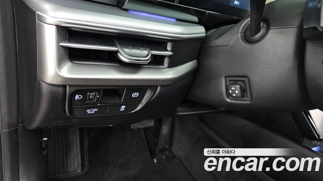 Hyundai Grandeur (GN7) 3.5 Gasoline 2WD Exclusive 2023 — фото 28