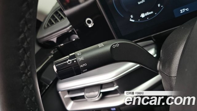 Hyundai Grandeur (GN7) 3.5 Gasoline 2WD Exclusive 2023 — фото 30