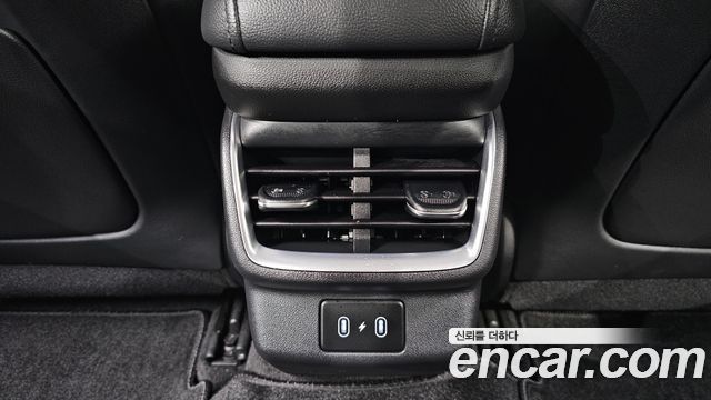 Hyundai Grandeur (GN7) 3.5 Gasoline 2WD Exclusive 2023 — фото 33