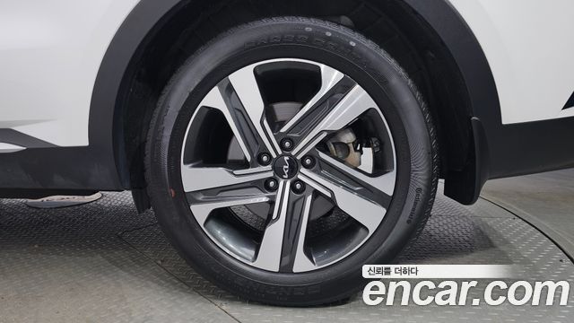 Kia Sorento (IV) HEV 1.6 2WD Prestige 2023 — фото 5