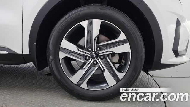 Kia Sorento (IV) HEV 1.6 2WD Prestige 2023 — фото 21