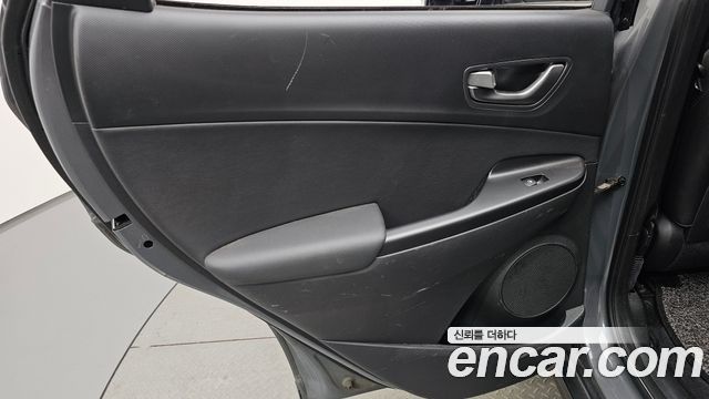 Hyundai Kona Electric Modren 2020 — фото 25