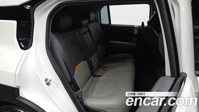 Kia EV3 Long Range 2WD Earth 2027 — фото 15