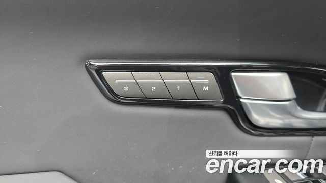 Land Rover Range Rover Evoque 2.0 TD4 HSE 2017 — фото 15