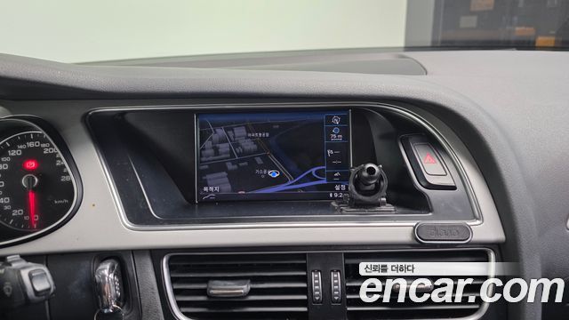 Audi A4 30 TDI B8 2015 — фото 14