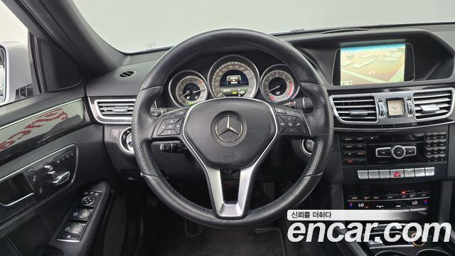 Mercedes-Benz E-Class (W212) E300 4MATIC Avantgarde 2014 — фото 13