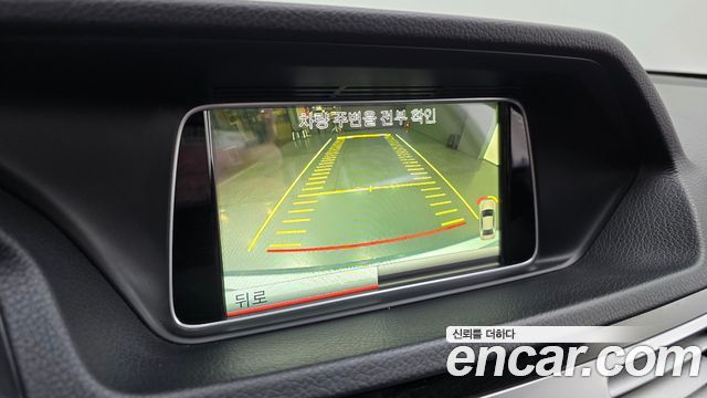 Mercedes-Benz E-Class (W212) E300 4MATIC Avantgarde 2014 — фото 15