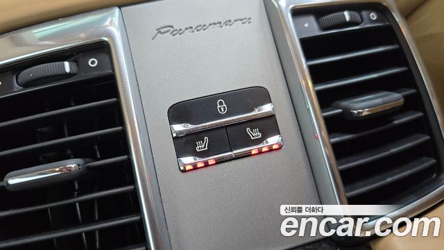 Porsche Panamera 3.0 Diesel 970 2013 — фото 17