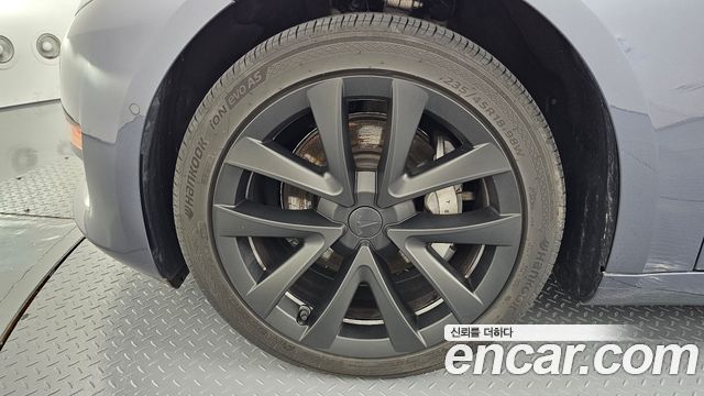 Tesla Model 3 Standard Range Plue RWD 2020 — фото 5