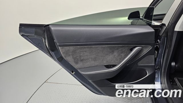 Tesla Model 3 Standard Range Plue RWD 2020 — фото 31