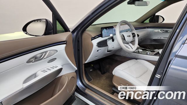 Genesis GV70 2.5T Gasoline AWD 2025 — фото 10