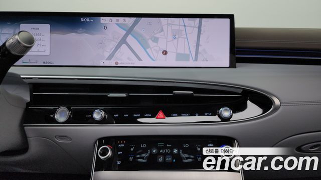 Genesis GV70 2.5T Gasoline AWD 2025 — фото 13
