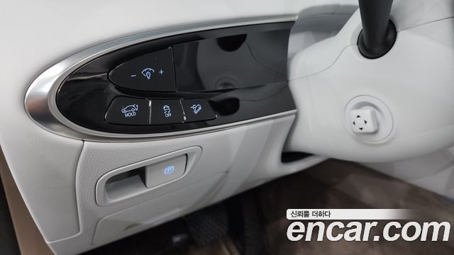 Genesis GV70 2.5T Gasoline AWD 2025 — фото 28