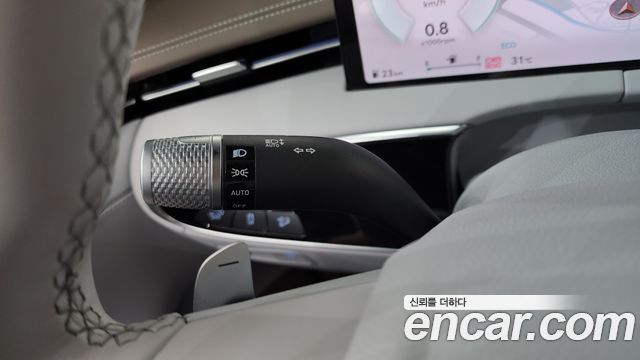Genesis GV70 2.5T Gasoline AWD 2025 — фото 37