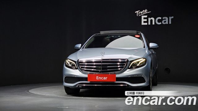 Mercedes-Benz E-Class (W213) E400 4MATIC Exclusive 2018 — фото 3
