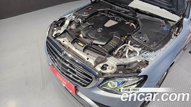 Mercedes-Benz E-Class (W213) E400 4MATIC Exclusive 2018 — фото 6