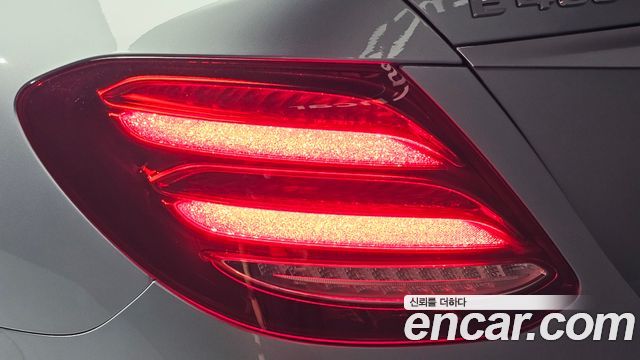 Mercedes-Benz E-Class (W213) E400 4MATIC Exclusive 2018 — фото 23