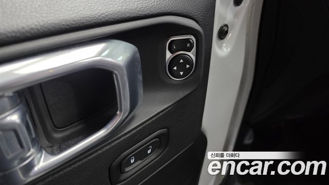 Jeep Wrangler (JL) 2.0 Overland Power Top 4Door 2021 — фото 13