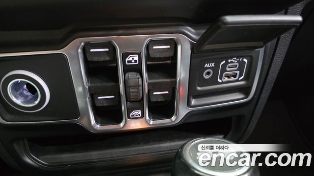 Jeep Wrangler (JL) 2.0 Overland Power Top 4Door 2021 — фото 20