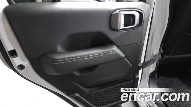 Jeep Wrangler (JL) 2.0 Overland Power Top 4Door 2021 — фото 25