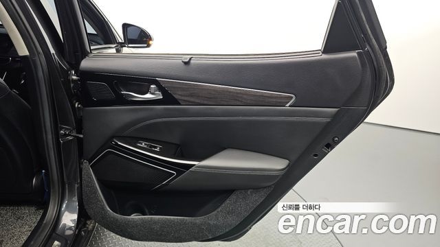 Kia K7 Premier 2.5 GDI Noblesse 2020 — фото 31