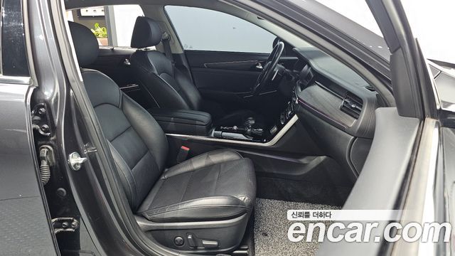 Kia K7 Premier 2.5 GDI Noblesse 2020 — фото 32