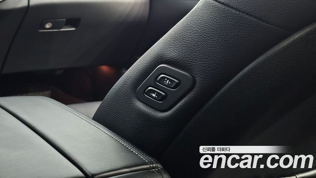 Kia K7 Premier 2.5 GDI Noblesse 2020 — фото 34