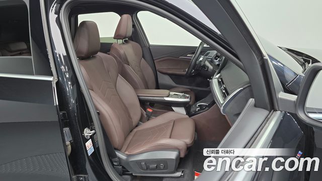 BMW X1 (U11) sDrive 20i M Sport 2024 — фото 32