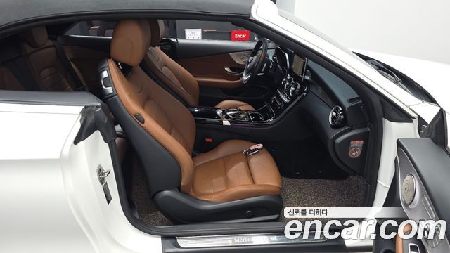Mercedes-Benz C-Class (W205) C200 Cabriolet 2018 — фото 26