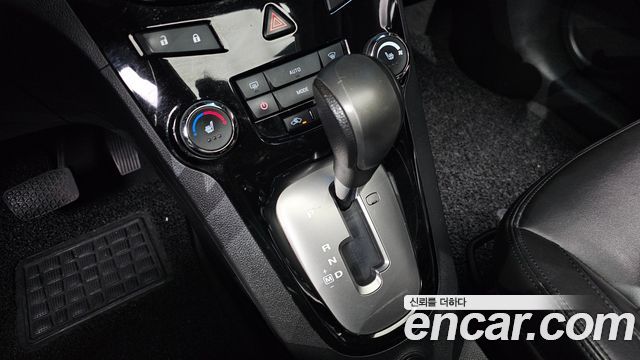 Chevrolet Orlando LPG LTZ Premium 2012 — фото 9