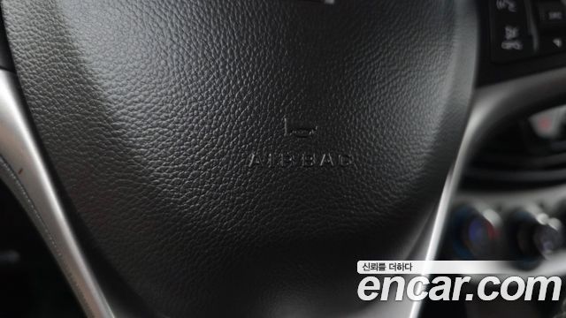 Chevrolet Next Spark LTZ 2017 — фото 34
