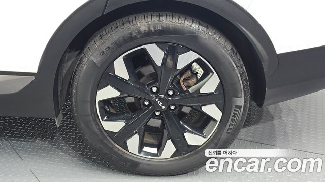 Kia Sportage (V) Gasoline 1.6 Turbo 4WD Signature Gravity 2022 — фото 21