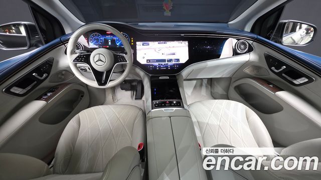 Mercedes-Benz EQS SUV (X296) EQS580 4MATIC Launch Edition 2023 — фото 7