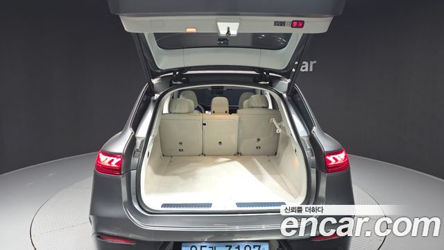 Mercedes-Benz EQS SUV (X296) EQS580 4MATIC Launch Edition 2023 — фото 20