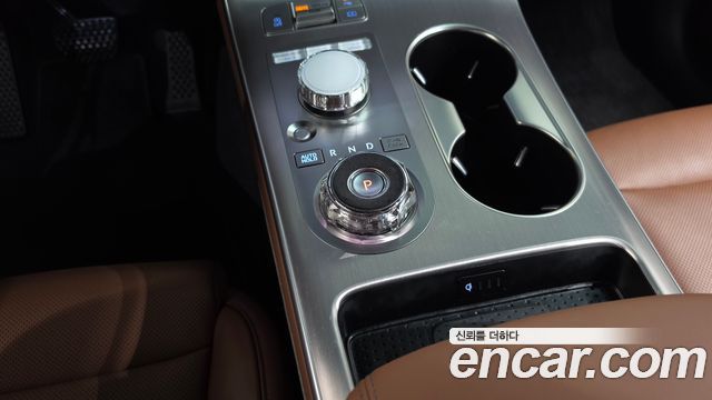 Genesis GV70 2.5T Gasoline AWD 2025 — фото 9