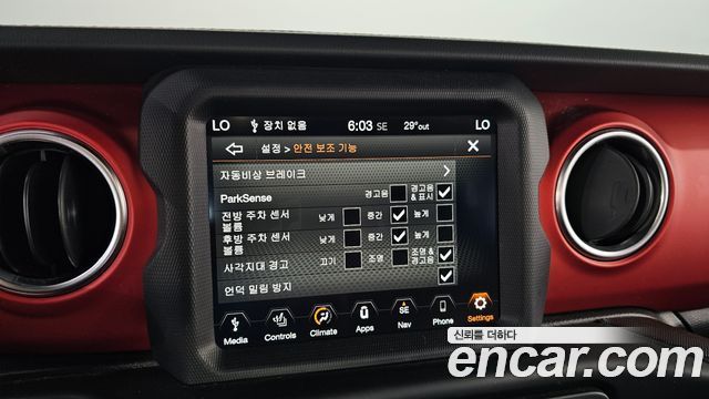 Jeep Wrangler (JL) 2.0 Rubicon Power Top 4Door 2019 — фото 16