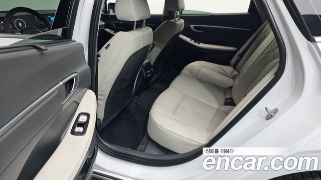 Hyundai Sonata The Edge (DN8) 1.6 Turbo Inspiration 2024 — фото 11
