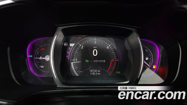 Renault Korea QM6 Diesel 2WD RE Signature 2017 — фото 8